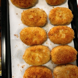 大量消費 じゃがいものコロッケ ポテトコロッケ レシピ 作り方 By お団子さん 簡単レシピ 業務スーパーしか勝たん 楽天レシピ 大量消費 じゃがいものコロッケ ポテトコロッケ レシピ 作り方 By お団子さん 簡単レシピ 業務スーパーしか勝たん 楽天レシピ